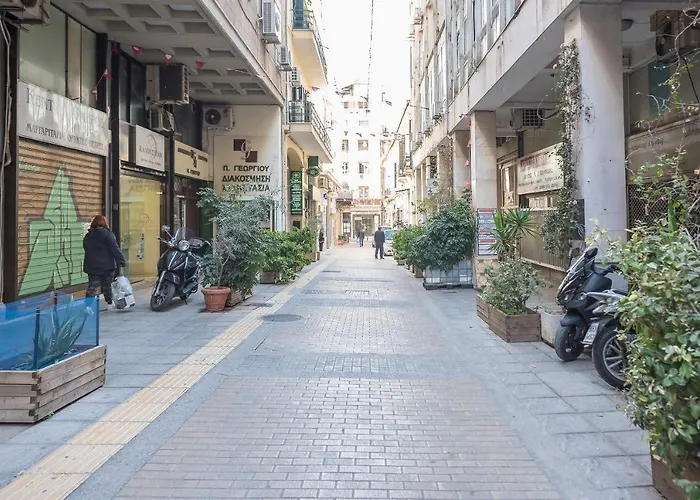 Iguana Gold Luxury Suites 1Min From Ermou Str